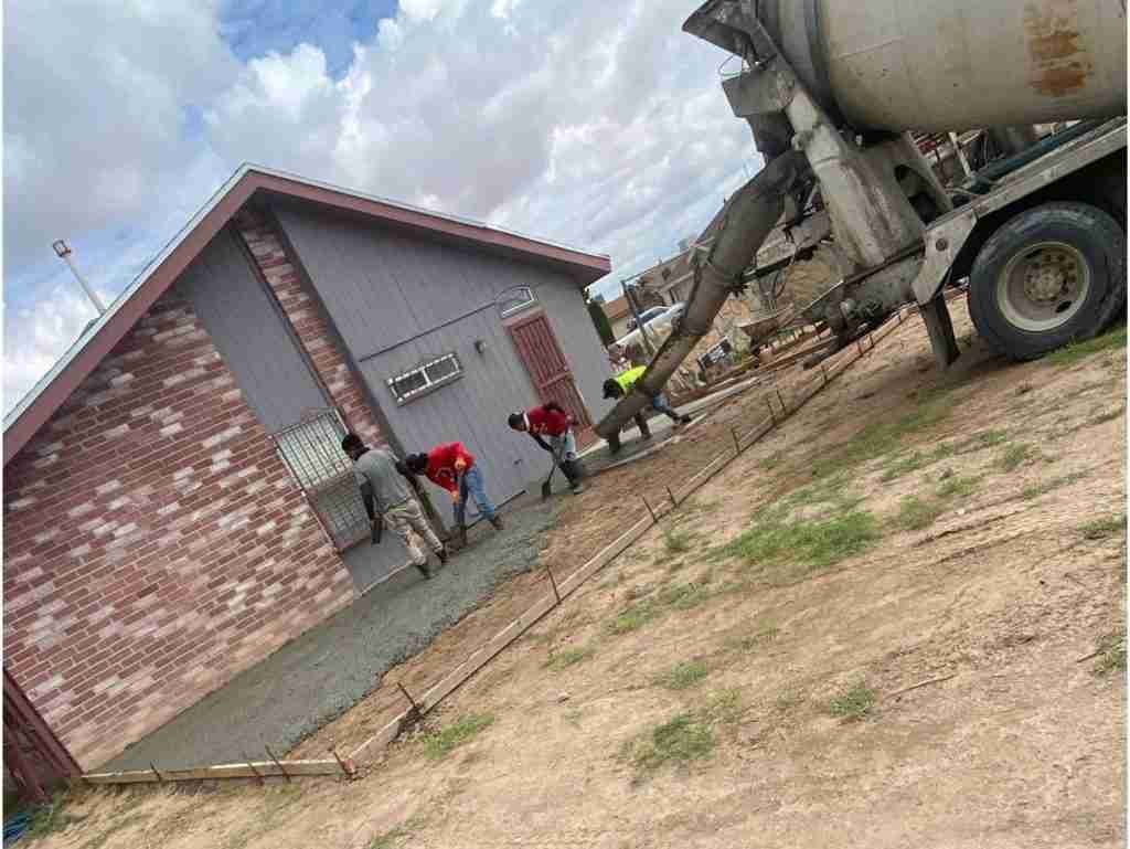 Concrete driveway and foundation contractor work in El Paso TX