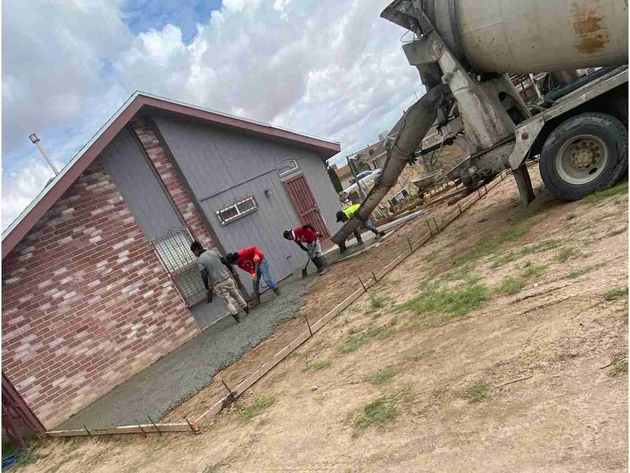 Concrete driveway and foundation contractor work in El Paso TX